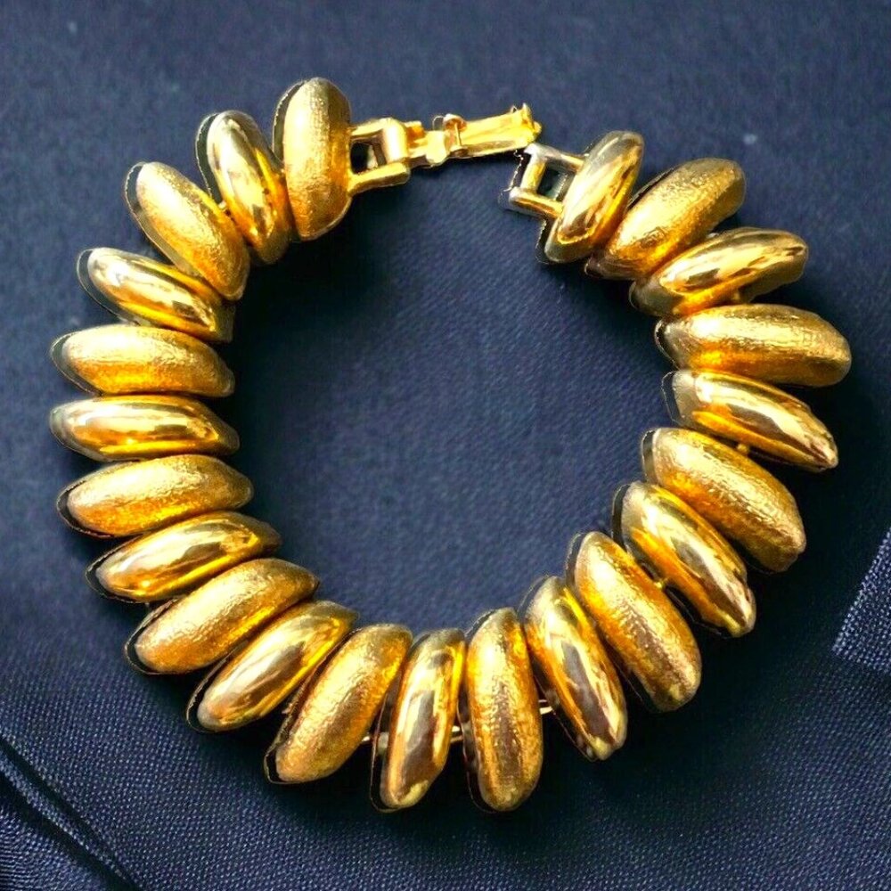 Vintage Heavy Weight Gold Link Chain Bracelet